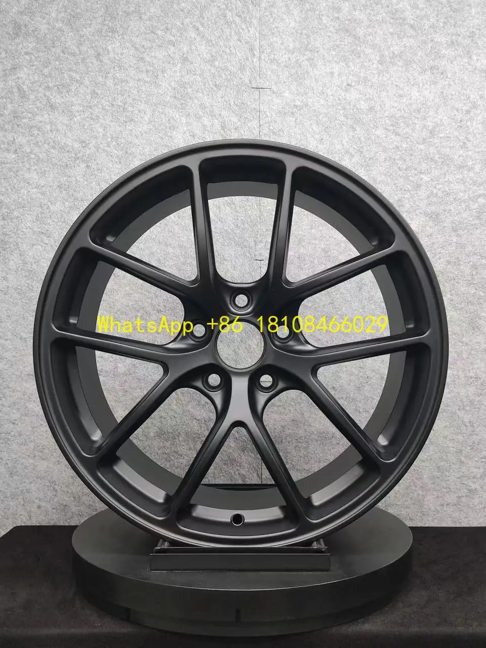 China Factory Form Forged Wheel Alloy Rims for Passenger Car Wheels
China Factory Form Forged Wheel Alloy Rims for Passenger Car Wheels
