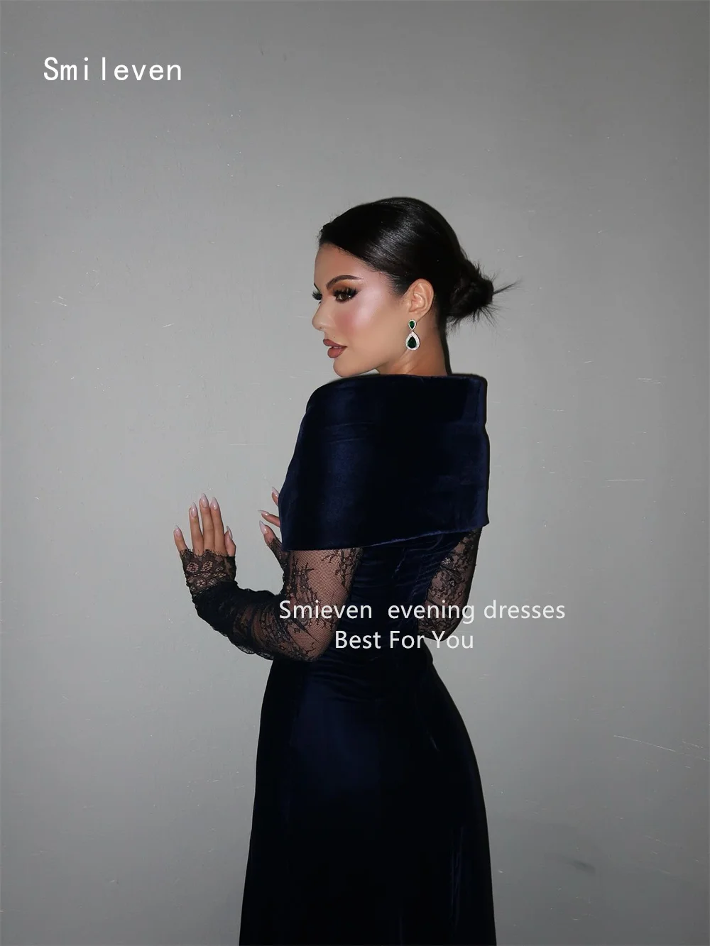 Smileven Elegant Lace Navy Blue Mermaid Prom Dress Boat Neck Party Gowns Off The Shoulder Occassion Dress Customized 2026
Smileven Elegant Lace Navy Blue Mermaid Prom Dress Boat Neck Party Gowns Off The Shoulder Occassion Dress Customized 2026