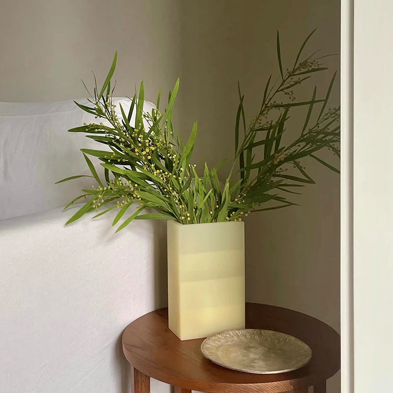 Minimalist Flower Vase Nordic Style Scandinavian Aesthetic Art Plants Vase Table Decoration Decoracion Home Furnishing Articles
Minimalist Flower Vase Nordic Style Scandinavian Aesthetic Art Plants Vase Table Decoration Decoracion Home Furnishing Articles