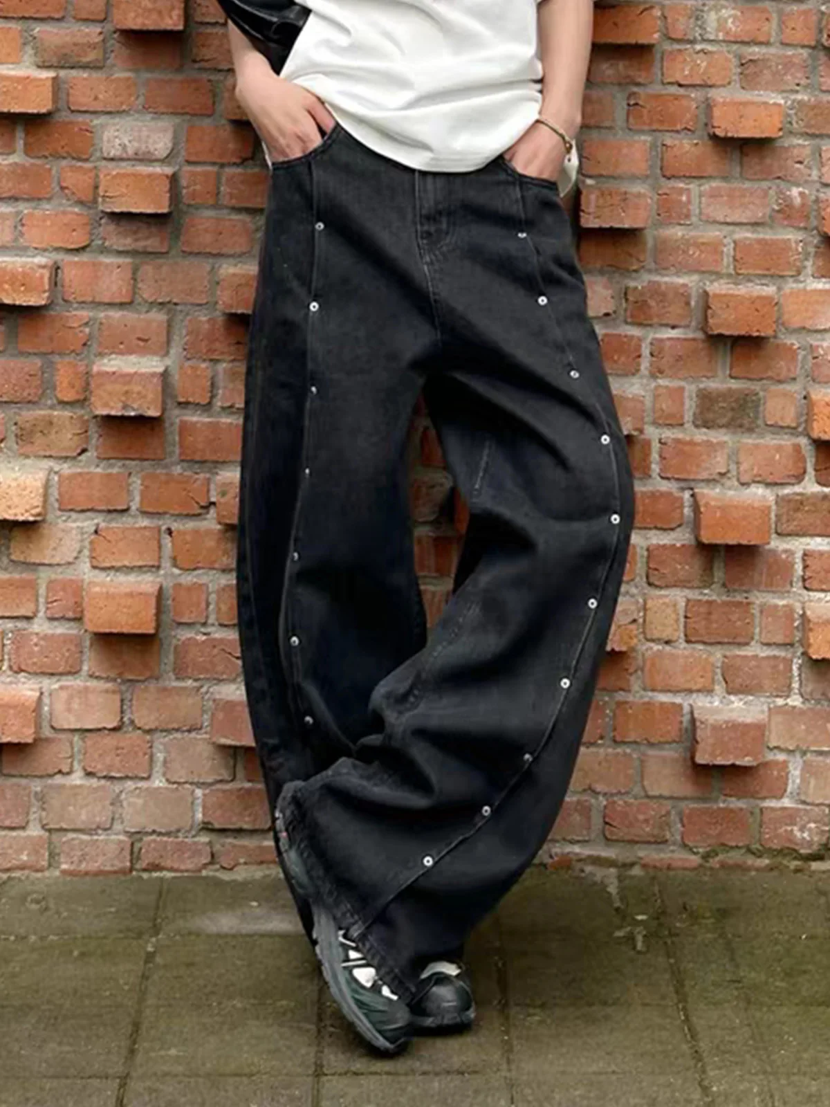 Waed Rivet Wide Leg Jeans Men Summer American High Street Trend Loose Casual Straight Tube Pants Youth ular Daily Wear
Waed Rivet Wide Leg Jeans Men Summer American High Street Trend Loose Casual Straight Tube Pants Youth ular Daily Wear