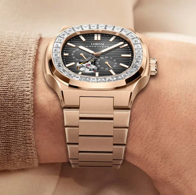 Мужские автоматические часы LOBINNI, 43 мм, квадратные механические наручные часы, водонепроницаемые до 50 м, с сапфировым стеклом, светящимся циферблатом, 24-часовым отображением времени и малым секундным циферблатом.
Мужские автоматические часы LOBINNI, 43 мм, квадратные механические наручные часы, водонепроницаемые до 50 м, с сапфировым стеклом, светящимся циферблатом, 24-часовым отображением времени и малым секундным циферблатом.