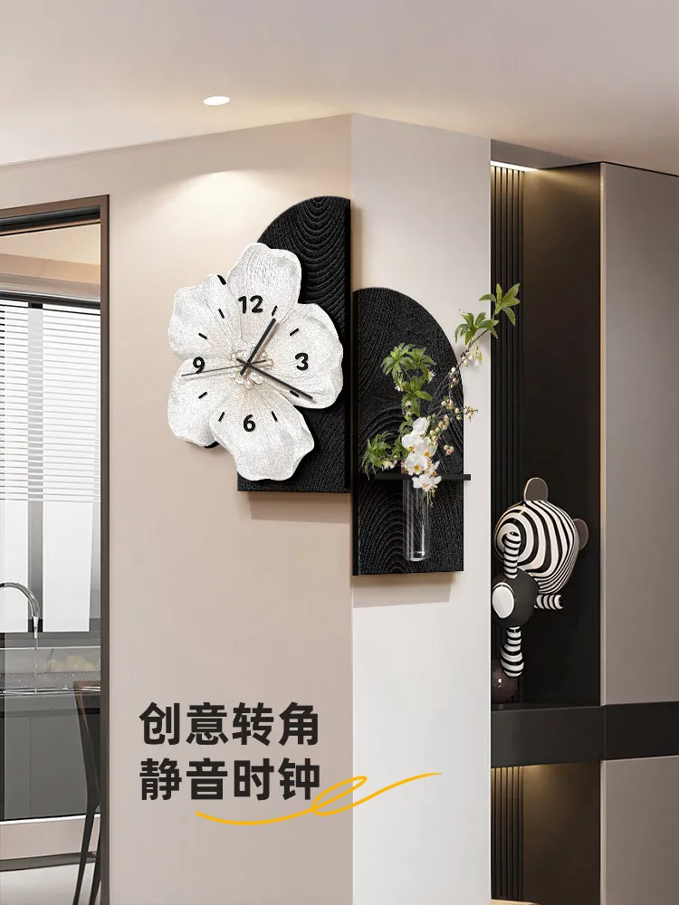 Simple Modern Corner Clock Living Room Decorative Painting Creative Double-sided Wall Hanging Corner Painting Clock
Simple Modern Corner Clock Living Room Decorative Painting Creative Double-sided Wall Hanging Corner Painting Clock