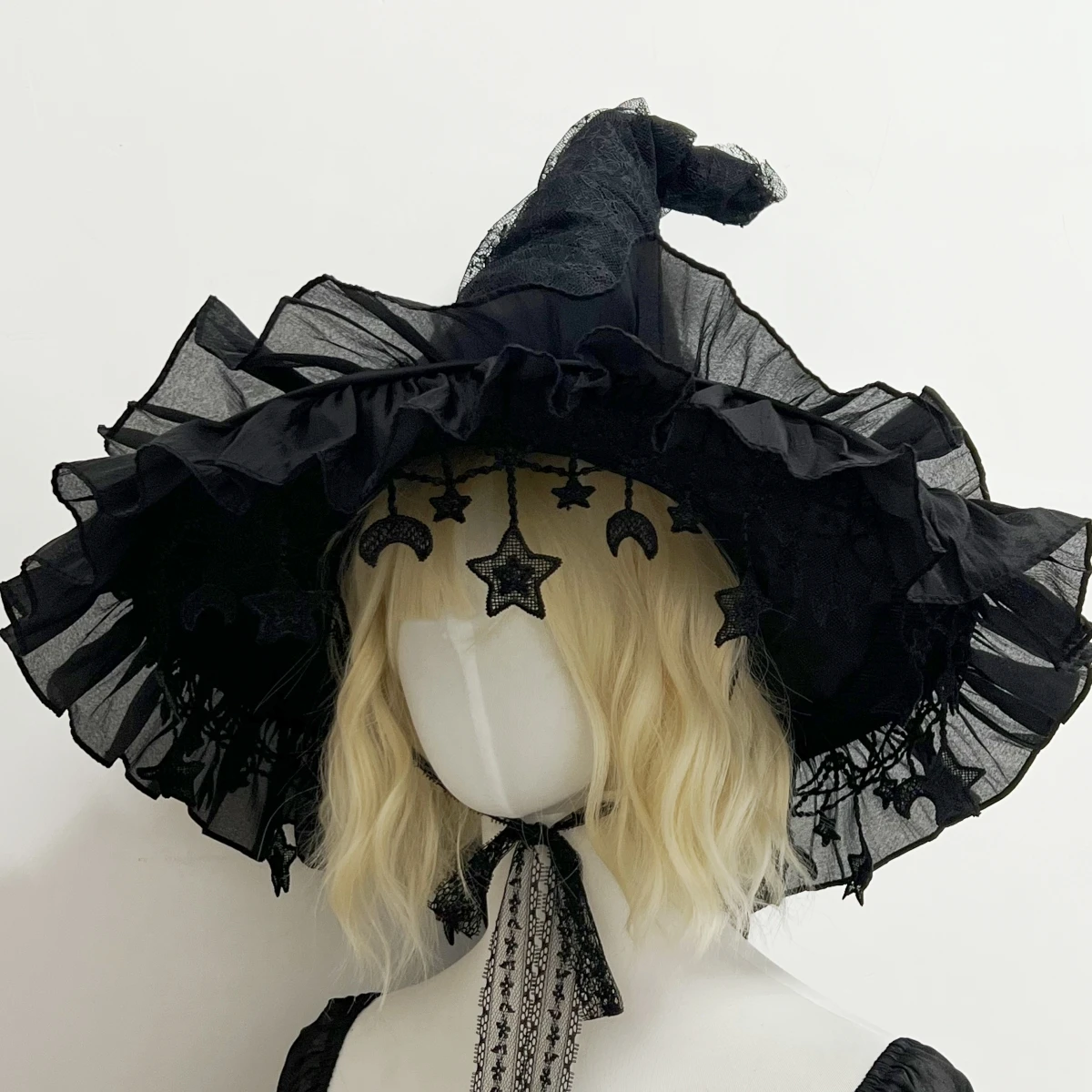Женская готическая шляпа волшебника для девочек, флисовая кружевная шляпа ручной работы с бантом для детей и взрослых, шляпа ведьмы на Хэллоуин, женская шляпа от солнца принцессы Лолиты
Женская готическая шляпа волшебника для девочек, флисовая кружевная шляпа ручной работы с бантом для детей и взрослых, шляпа ведьмы на Хэллоуин, женская шляпа от солнца принцессы Лолиты