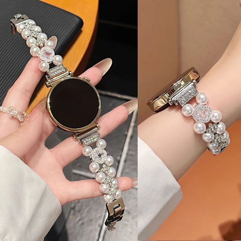 Double row pearl studded diamonds suitable for Huawei GT5/GT5 Pro/GT4/GT2/3/4 22mm/20mm/18mm fashionable watch straps
Double row pearl studded diamonds suitable for Huawei GT5/GT5 Pro/GT4/GT2/3/4 22mm/20mm/18mm fashionable watch straps