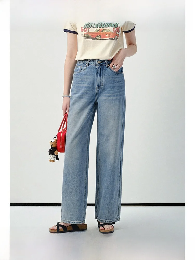 Женские джинсы свободного прямого кроя, весенняя новинка, светлые, повседневные, с высокой талией, удобные, больших размеров
Женские джинсы свободного прямого кроя, весенняя новинка, светлые, повседневные, с высокой талией, удобные, больших размеров