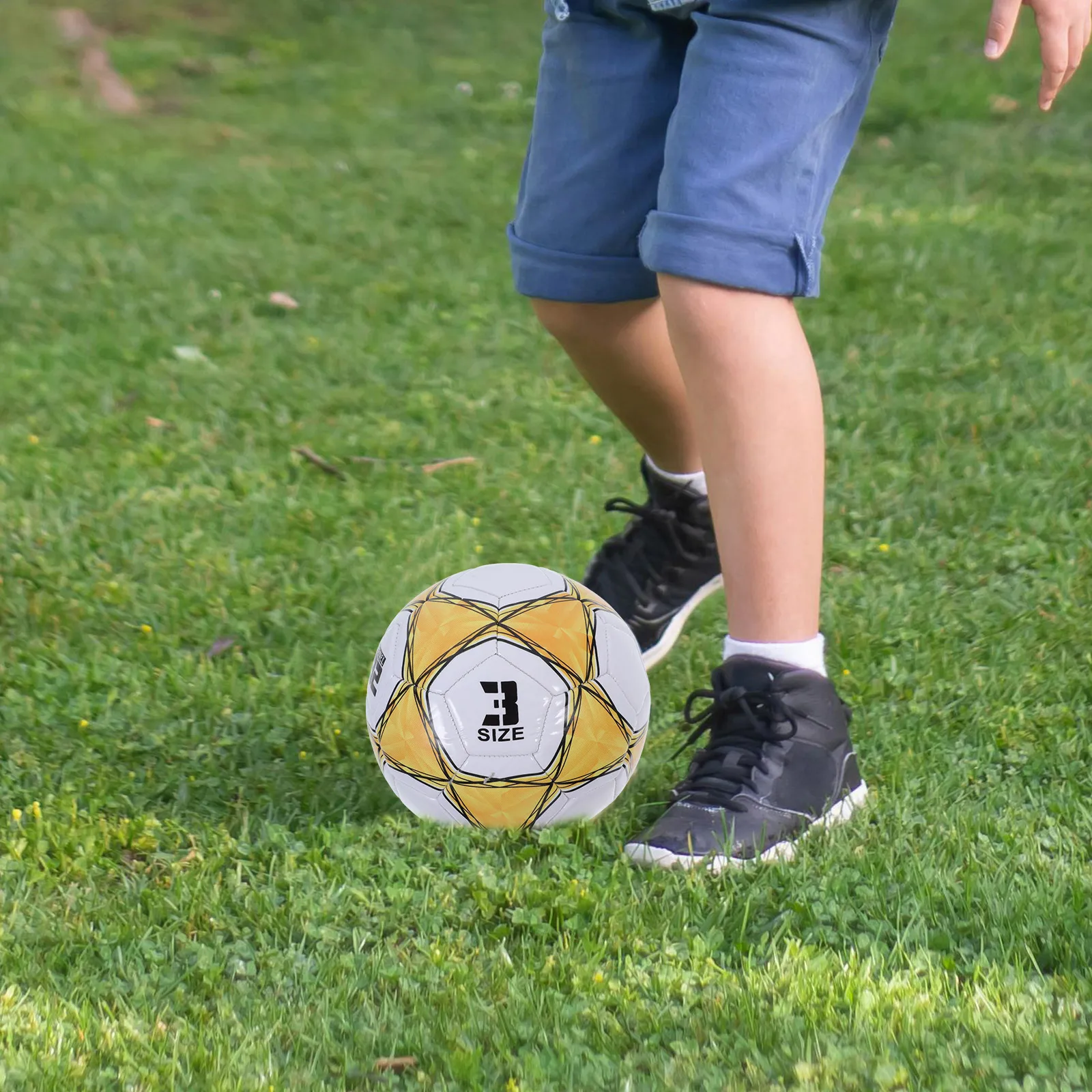 Thickened 3 Size PVC Football for Kids Garden School Soccer Training Equipment Youth Toddler Outdoor Practice Ball
Thickened 3 Size PVC Football for Kids Garden School Soccer Training Equipment Youth Toddler Outdoor Practice Ball