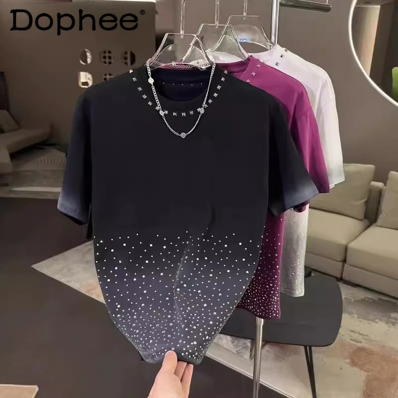 Trendy Hot Diamond Short Sleeve T-Shirts Men's 2025 Summer New Round Neck Tees Gradient Color Starry Sky Fashion Versatile Tops
Trendy Hot Diamond Short Sleeve T-Shirts Men's 2025 Summer New Round Neck Tees Gradient Color Starry Sky Fashion Versatile Tops