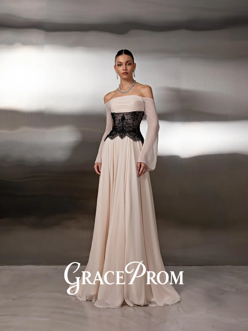 GraceProm Off Shoulder Evening Dress 2026 Chic Black Lace Waist Carpet Gown Elegant A-Line Floor-Length Party Gown فساتين
GraceProm Off Shoulder Evening Dress 2026 Chic Black Lace Waist Carpet Gown Elegant A-Line Floor-Length Party Gown فساتين