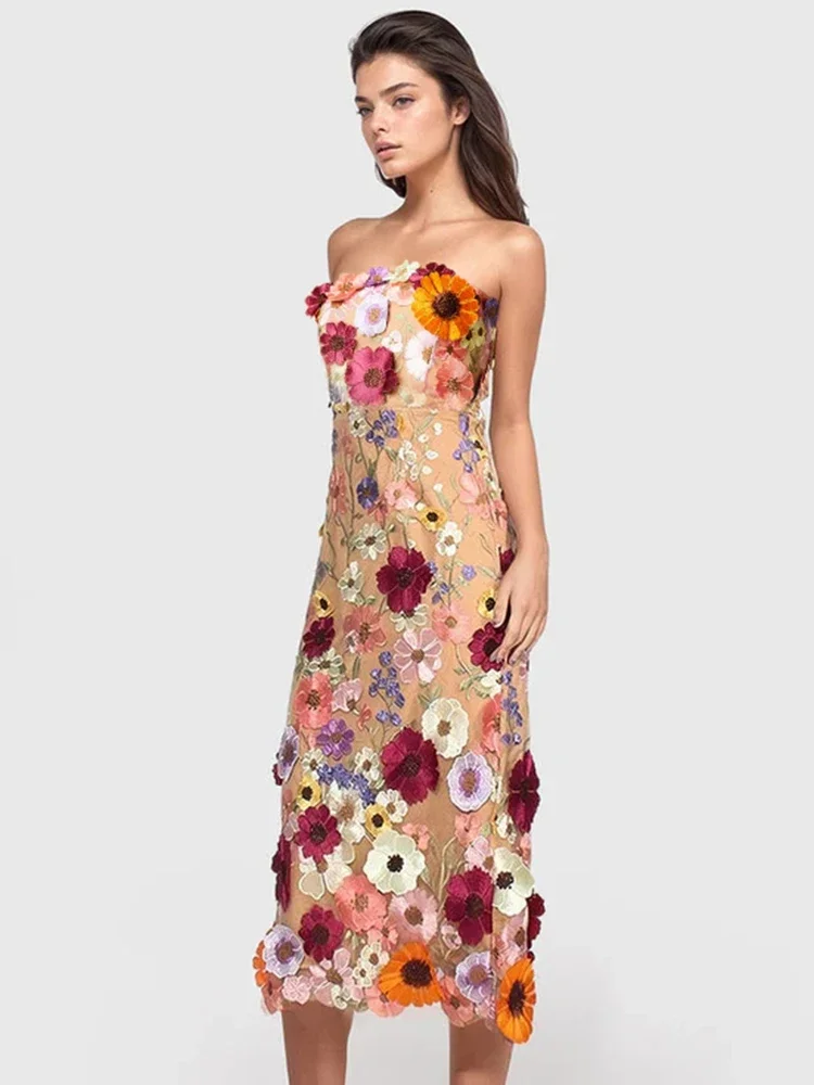 Women's Elegant Strapless Midi Dress 2024 Fashion Summer Beautiful Embroidery Floral Patchwork Mesh With Lining
Women's Elegant Strapless Midi Dress 2024 Fashion Summer Beautiful Embroidery Floral Patchwork Mesh With Lining