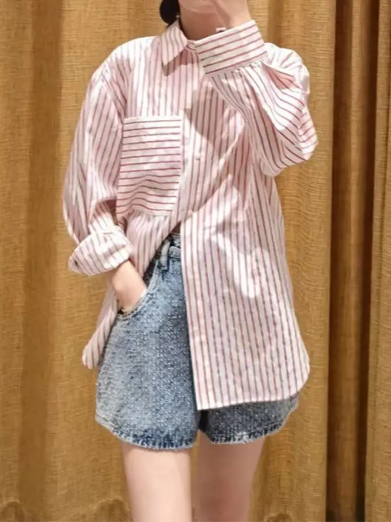Women Rhinestone Striped Shirt Large Pocket Turn-down Collar Long Sleeve Single Breasted Loose Summer 2024 Female Pink Blouse
Women Rhinestone Striped Shirt Large Pocket Turn-down Collar Long Sleeve Single Breasted Loose Summer 2024 Female Pink Blouse