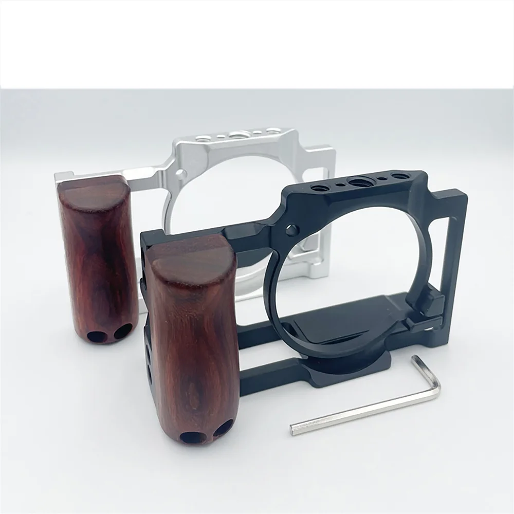 Wood Handle Camera Cage 1/4 "Screw Hole Camera Holder with Cold Shoe For ZV1 Protective Bracket
Wood Handle Camera Cage 1/4 "Screw Hole Camera Holder with Cold Shoe For ZV1 Protective Bracket