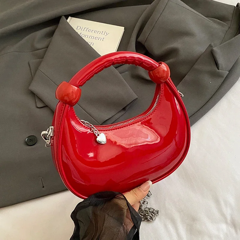 Small Saddle Bags Lady 2025 Y2K Trend Half Moon Handbags and Purses Chic Patent Leather Crossbody Bag Red Black Coffee Bolsas
Small Saddle Bags Lady 2025 Y2K Trend Half Moon Handbags and Purses Chic Patent Leather Crossbody Bag Red Black Coffee Bolsas