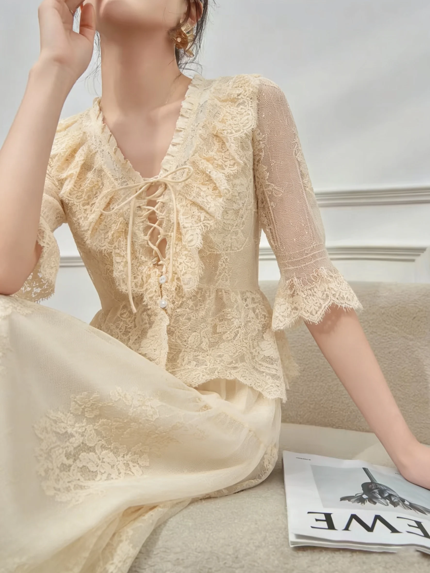 Cherry Blossom Lace Halter Neck Dress And Shirt Set Women's Summer Fashion Outfit High Waist Loose Fit V Neck Long Sleeve
Cherry Blossom Lace Halter Neck Dress And Shirt Set Women's Summer Fashion Outfit High Waist Loose Fit V Neck Long Sleeve