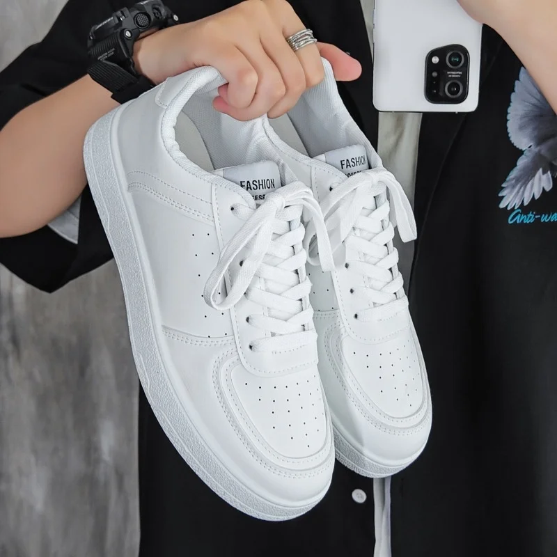 Spring Autumn New Style Men's White Sneakers Trendy Casual Versatile Student Sports Flat Shoes Leather Patchwork round Toe
Spring Autumn New Style Men's White Sneakers Trendy Casual Versatile Student Sports Flat Shoes Leather Patchwork round Toe