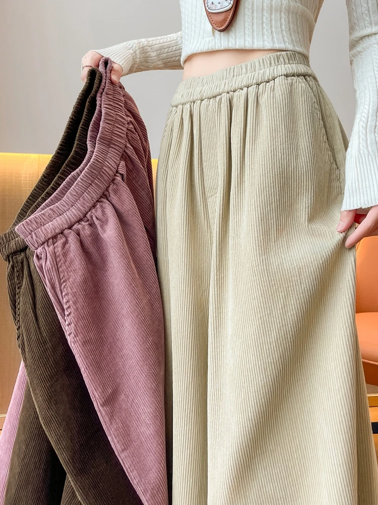 Женские свободные брюки для отдыха на осень-зиму с рюшами, универсальные прямые вельветовые брюки с эластичной резинкой и высокой талией, широкие брюки
Женские свободные брюки для отдыха на осень-зиму с рюшами, универсальные прямые вельветовые брюки с эластичной резинкой и высокой талией, широкие брюки