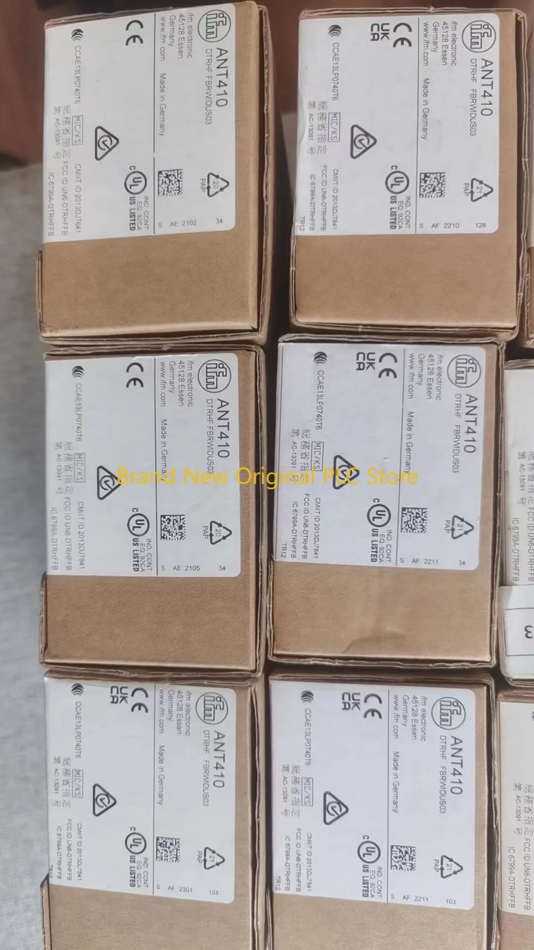 ANT410 ANT420 ANT430 ANT513 RFID read/write head
ANT410 ANT420 ANT430 ANT513 RFID read/write head