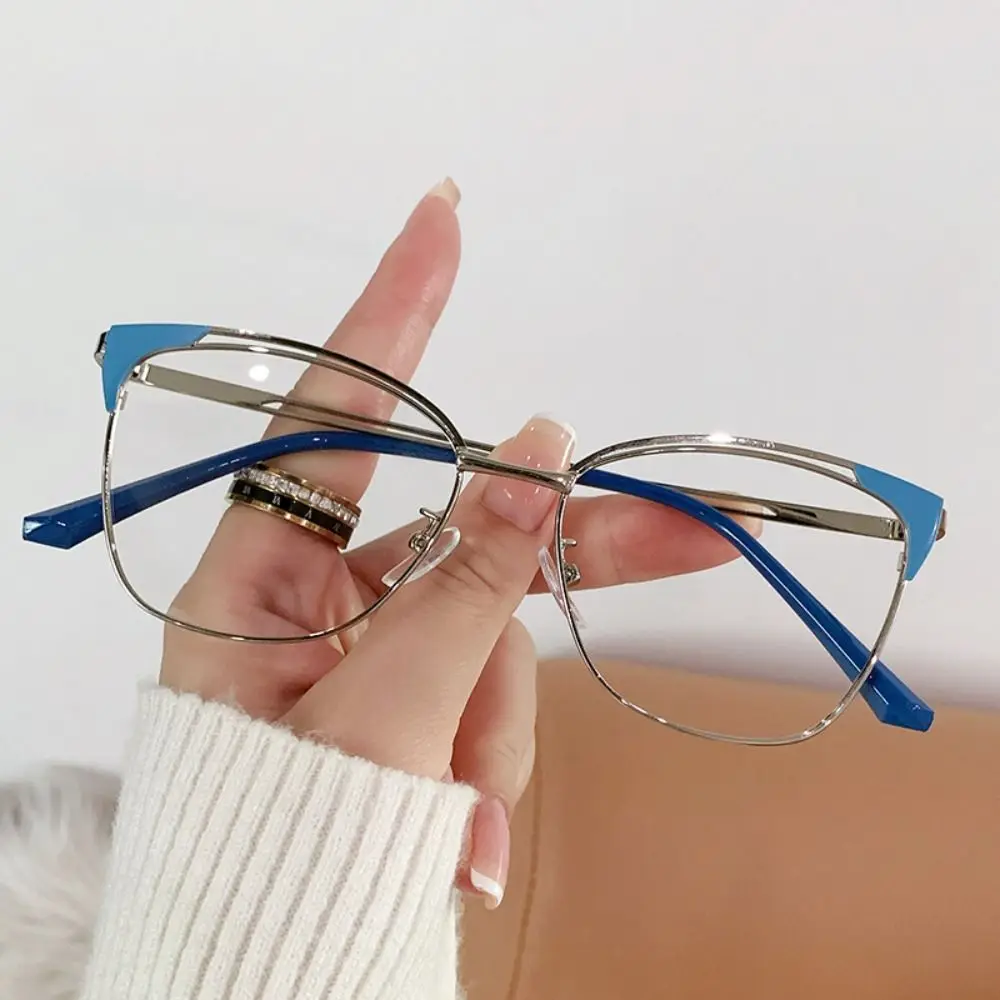 New Lightweight Anti Blue-lay Eyewear Alloy Costume Accessory Cat Eye Glasses Decorative Thin-frame Women Plain Glasses Catwalk
New Lightweight Anti Blue-lay Eyewear Alloy Costume Accessory Cat Eye Glasses Decorative Thin-frame Women Plain Glasses Catwalk