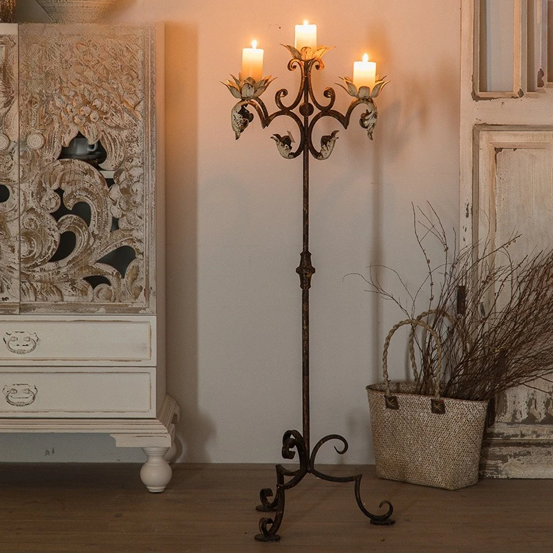 old ornaments, wedding photography props, candle holders, wrought iron, rusted floor candle holders for homestay decoration
old ornaments, wedding photography props, candle holders, wrought iron, rusted floor candle holders for homestay decoration