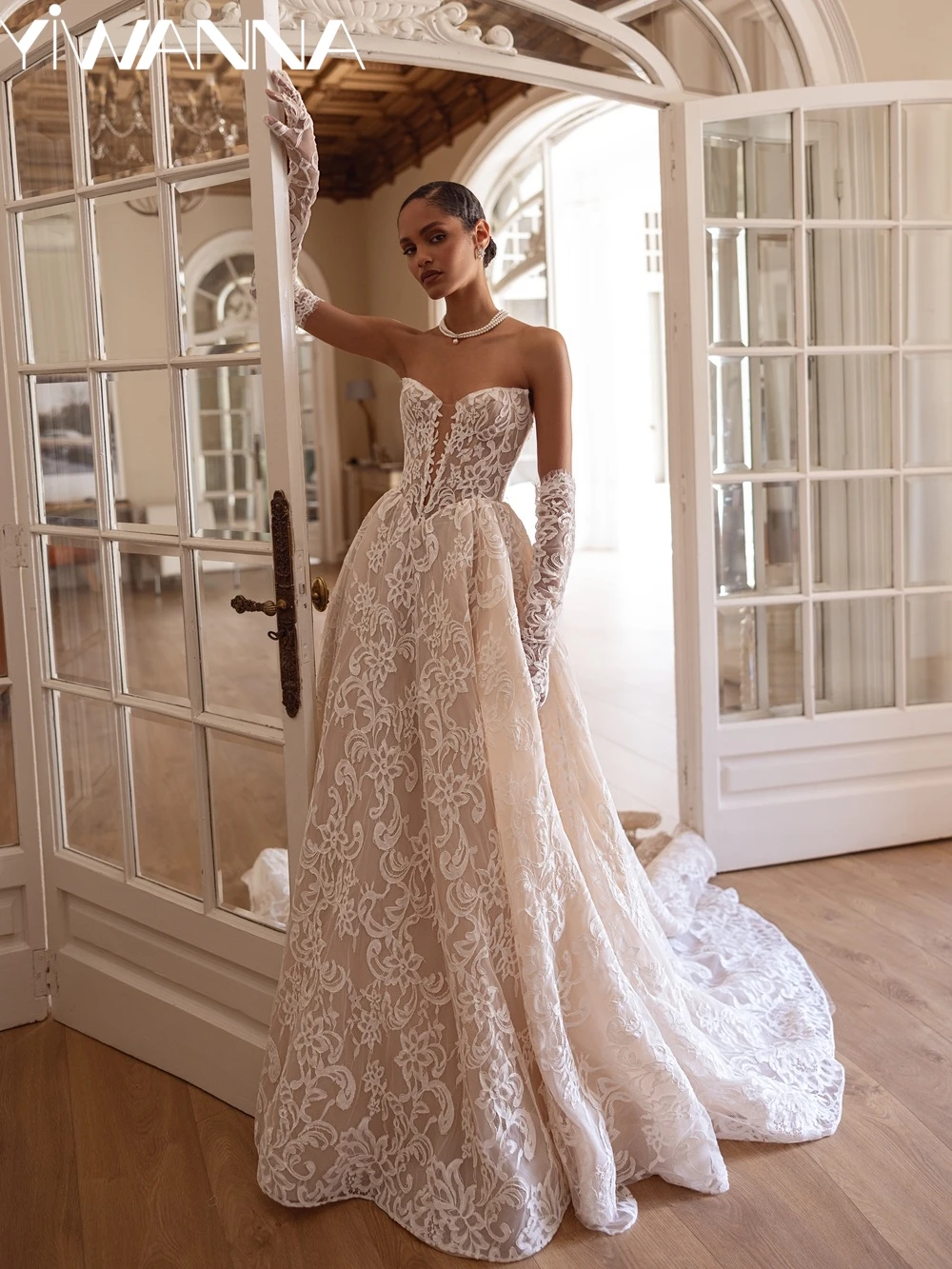 Charming A-line Lace Long Wedding Dress Sexy V-neck Bavkless Bridal Gown Customized Elegant Sleeveless Dresses For Bride
Charming A-line Lace Long Wedding Dress Sexy V-neck Bavkless Bridal Gown Customized Elegant Sleeveless Dresses For Bride