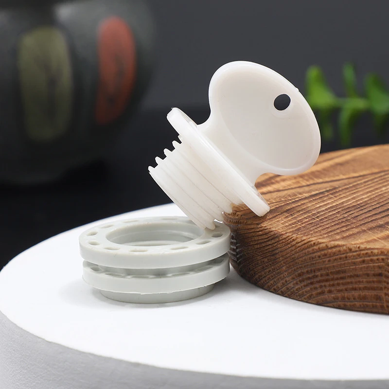 New 5/1pcs Hot Water Bag Stopper Multi Sizes Plastic Water Plug Hot Water Bottle Replacement Seal Stoppers Leakproof Durable
New 5/1pcs Hot Water Bag Stopper Multi Sizes Plastic Water Plug Hot Water Bottle Replacement Seal Stoppers Leakproof Durable