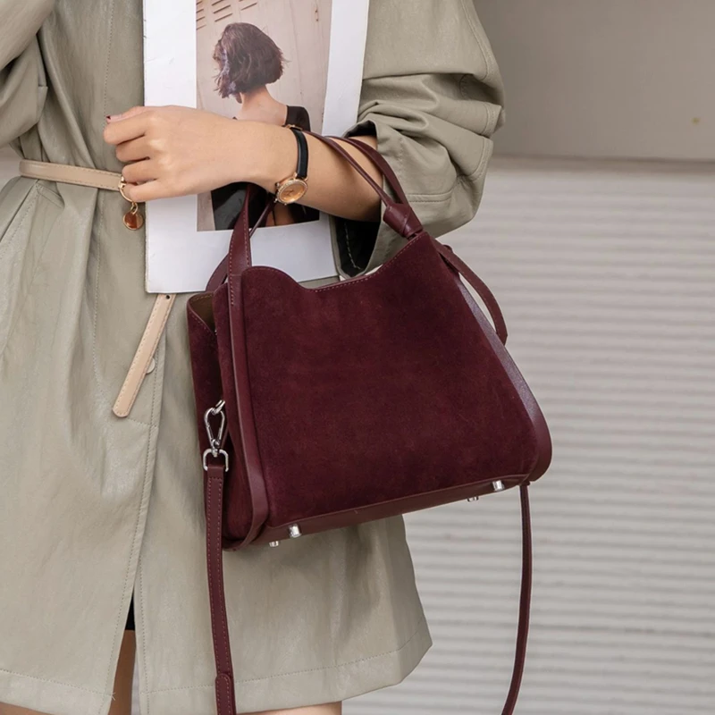 Toptrends Retro Suede Genuine Leather Bucket Tote Handbags For Women 2025 Luxury Designer Matte Ladies Shoulder Crossbody Bags
Toptrends Retro Suede Genuine Leather Bucket Tote Handbags For Women 2025 Luxury Designer Matte Ladies Shoulder Crossbody Bags