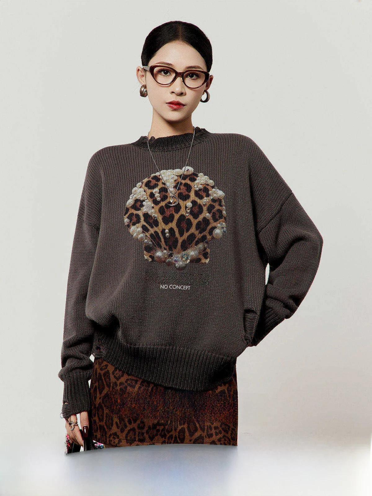 ay Casual Loose round Ne Sweater Women's Spring New Sle Zouliwu ell Pattern Knitted Top Faionable Daily Wear
ay Casual Loose round Ne Sweater Women's Spring New Sle Zouliwu ell Pattern Knitted Top Faionable Daily Wear
