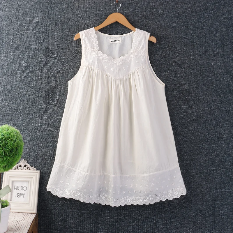 Summer Sweet Mori Girl Solid Color Embroidery Cotton Tank Tops Women Japanese Square Collar Sleeveless Casual Loose Camis Tops
Summer Sweet Mori Girl Solid Color Embroidery Cotton Tank Tops Women Japanese Square Collar Sleeveless Casual Loose Camis Tops