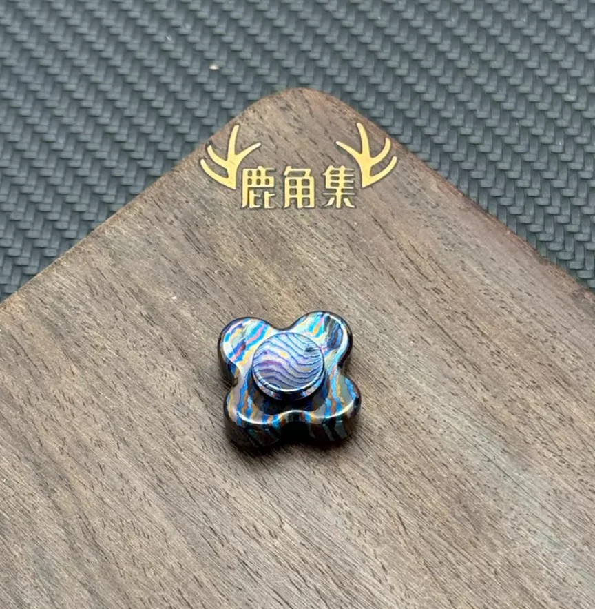 Used EDC kash baby zircuti spinner fidget decompression toy
Used EDC kash baby zircuti spinner fidget decompression toy