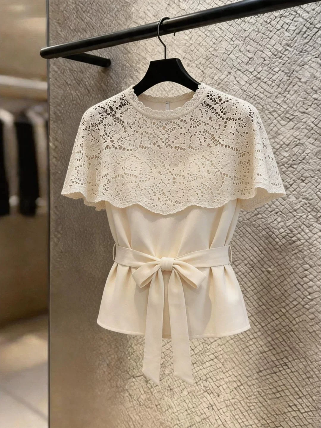 French Style Lace Short Sleeve T-Shirt Women's Summer Slim Fit Bow Tie Buxom Top Peach Color Straight Cut Knot
French Style Lace Short Sleeve T-Shirt Women's Summer Slim Fit Bow Tie Buxom Top Peach Color Straight Cut Knot