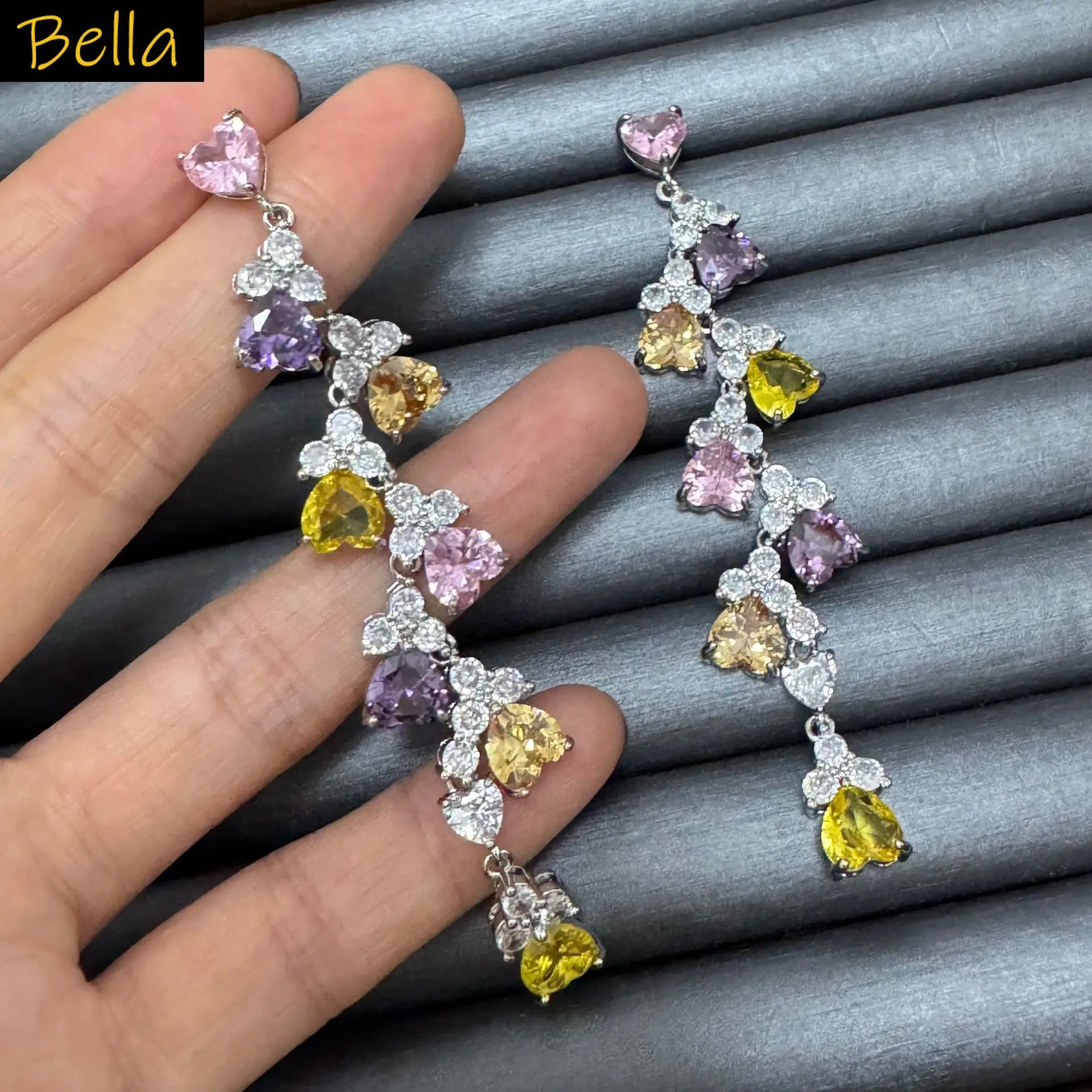 Red white Heart Zircon Drop Earrings Long Tassel Jewelry for Women Evening Party Daily Wear
Red white Heart Zircon Drop Earrings Long Tassel Jewelry for Women Evening Party Daily Wear