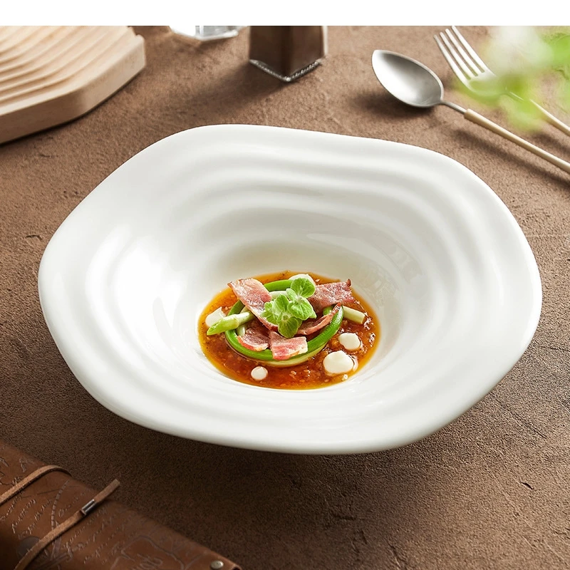 Белая тарелка для салата неправильной формы, домашняя керамическая тарелка для макарон, ресторана, кухонная посуда, посуда для стейка
Белая тарелка для салата неправильной формы, домашняя керамическая тарелка для макарон, ресторана, кухонная посуда, посуда для стейка