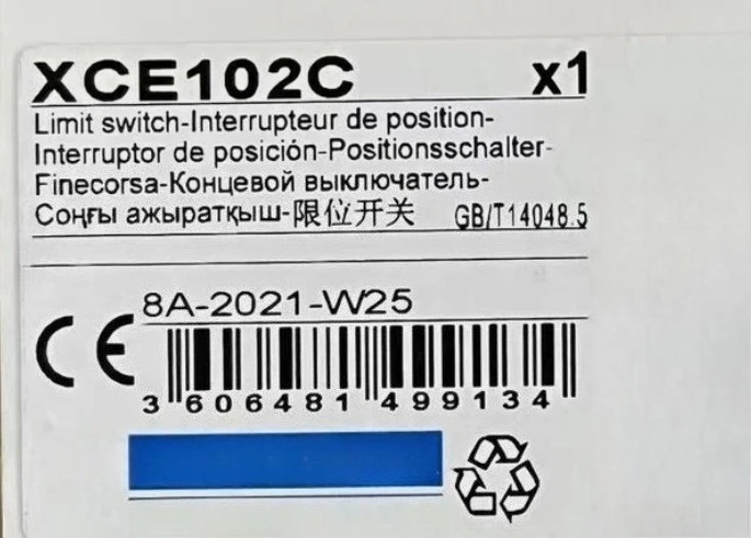 Brand New Original Travel switch XCE-102C limit switch XCE 102C Fast delivery
Brand New Original Travel switch XCE-102C limit switch XCE 102C Fast delivery