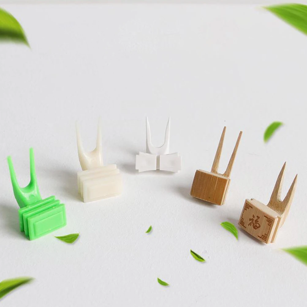 50pcs Bird Cage Fruit Fork White Small Accessories Parrot Vegetable Stick Food Holder Long Use Practical Feeder Tool Pet
50pcs Bird Cage Fruit Fork White Small Accessories Parrot Vegetable Stick Food Holder Long Use Practical Feeder Tool Pet