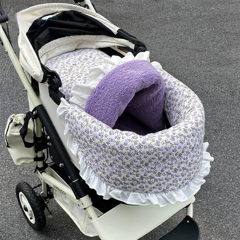 Sleeping Bed for Dog Stroller,Warm Winter Plush Stroller Accessories for Dog,Outdoor Detachable Bed,Warm Outwalk Choice
Sleeping Bed for Dog Stroller,Warm Winter Plush Stroller Accessories for Dog,Outdoor Detachable Bed,Warm Outwalk Choice