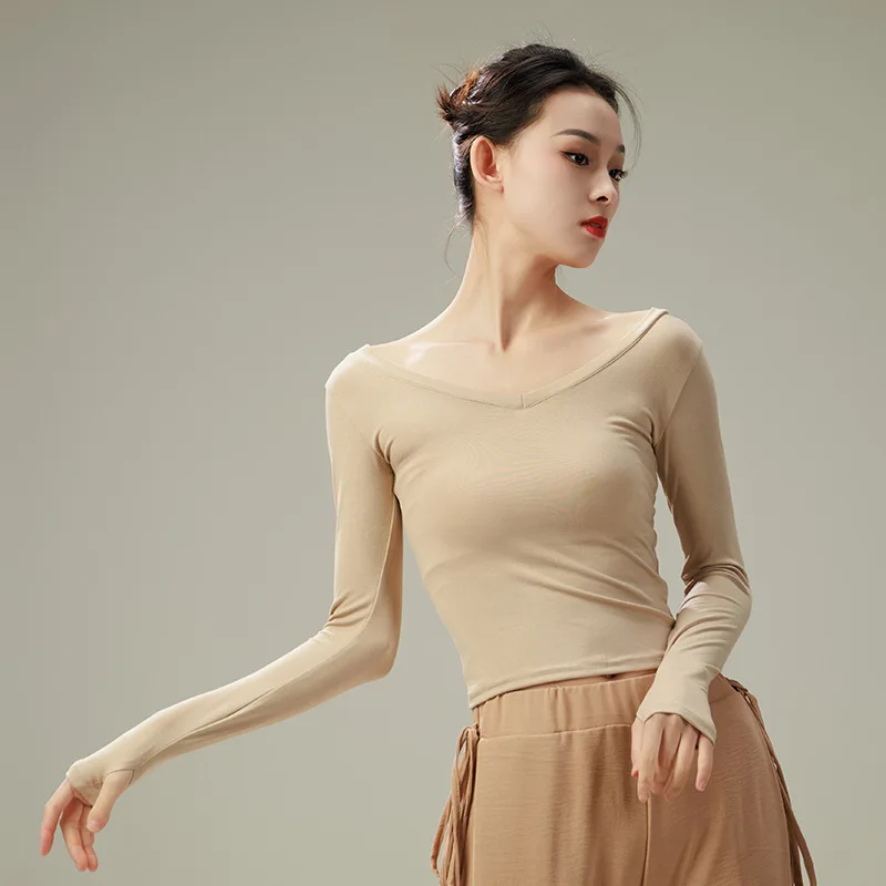 Modern dance spring and summer dance practice clothes tops classical dance professional body training elegant long-sleeved
Modern dance spring and summer dance practice clothes tops classical dance professional body training elegant long-sleeved