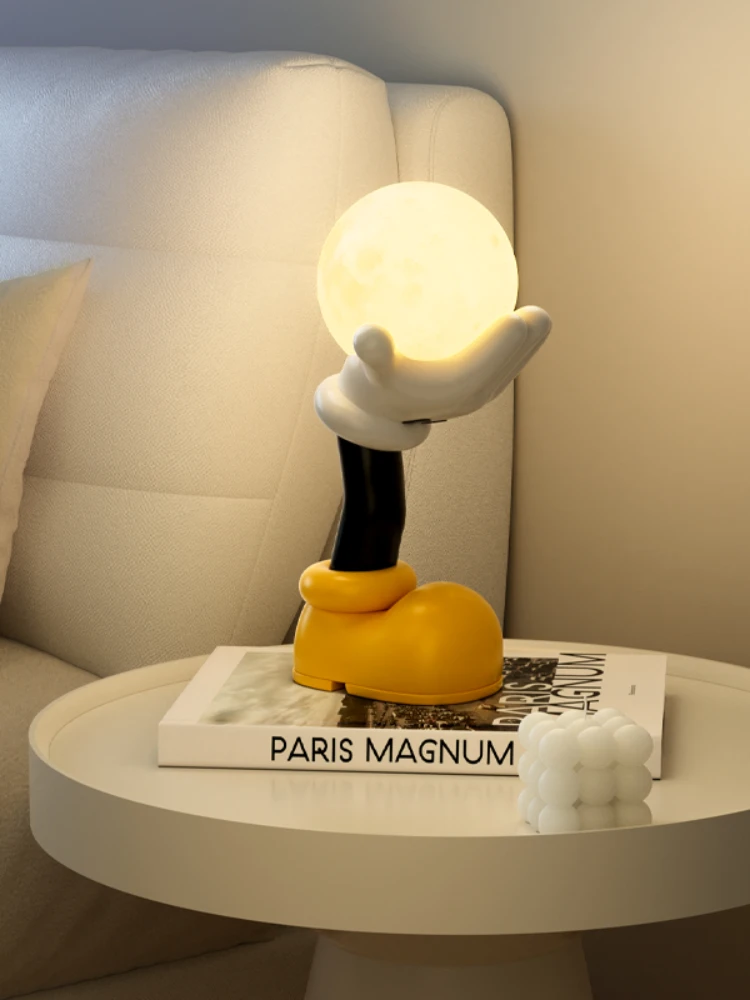 Y Warm desk lamp, creamy style, fun bedside, bedroom home decoration, living room desktop decoration
Y Warm desk lamp, creamy style, fun bedside, bedroom home decoration, living room desktop decoration