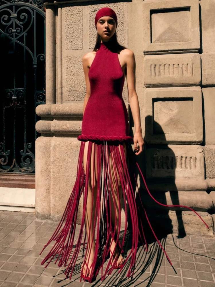 New Sexy Halter Neck Twist Knot Tassels Patchwork Long Dress Women Red Velvet Sleeveless Backless Dresses Evening Party Cocktail
New Sexy Halter Neck Twist Knot Tassels Patchwork Long Dress Women Red Velvet Sleeveless Backless Dresses Evening Party Cocktail