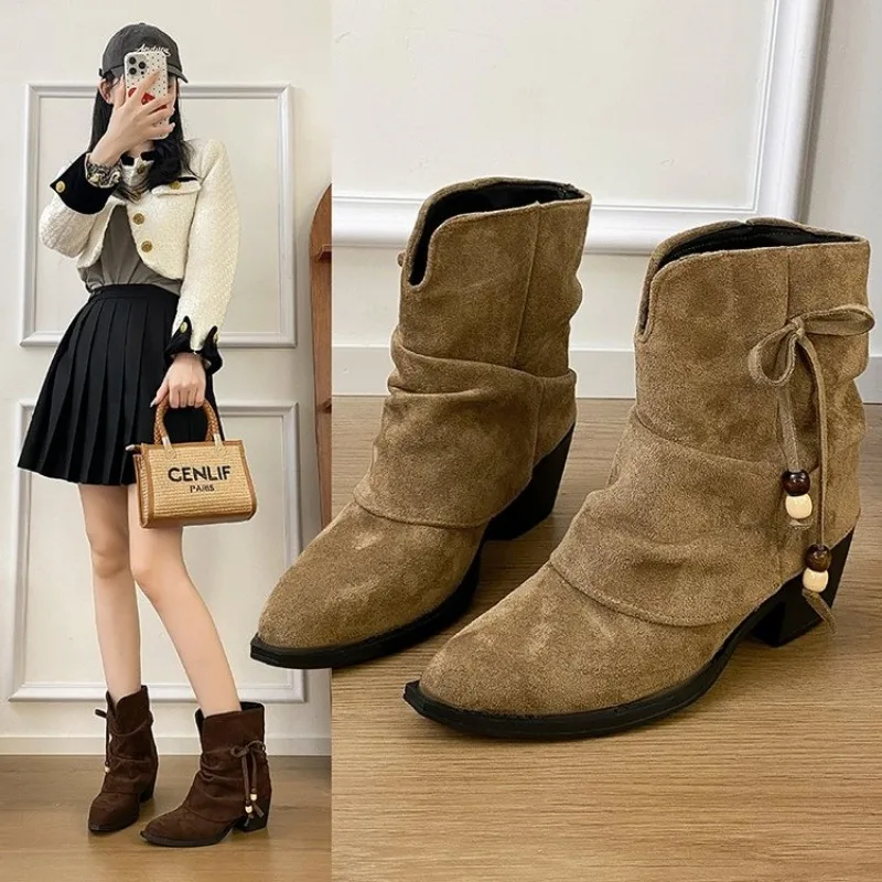 Vintage Women Ankle Boots Fashion Pointed Toe Shoes Autumn Winter High Heel Ladies Elegant Stretch Slim Short Booties Plus Size
Vintage Women Ankle Boots Fashion Pointed Toe Shoes Autumn Winter High Heel Ladies Elegant Stretch Slim Short Booties Plus Size