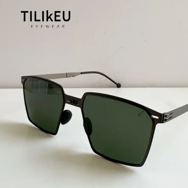 Square Polarized Folding Sunglasses for Men Ultra-thin Stainless Steel Driving Anti-glare Shades Anti-UV Folding Eyeglasses 2025
Square Polarized Folding Sunglasses for Men Ultra-thin Stainless Steel Driving Anti-glare Shades Anti-UV Folding Eyeglasses 2025