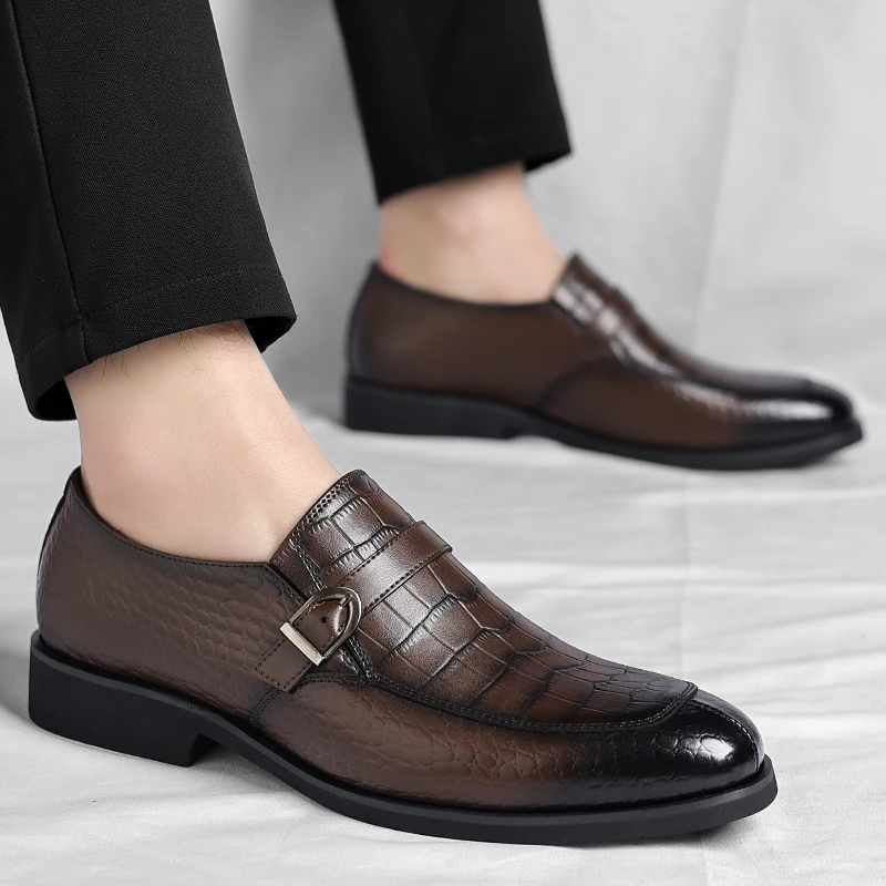 Slip on Business men's leather shoes fashion luxury designer styles Formal office party Daily versatile brown shoes 38-44
Slip on Business men's leather shoes fashion luxury designer styles Formal office party Daily versatile brown shoes 38-44