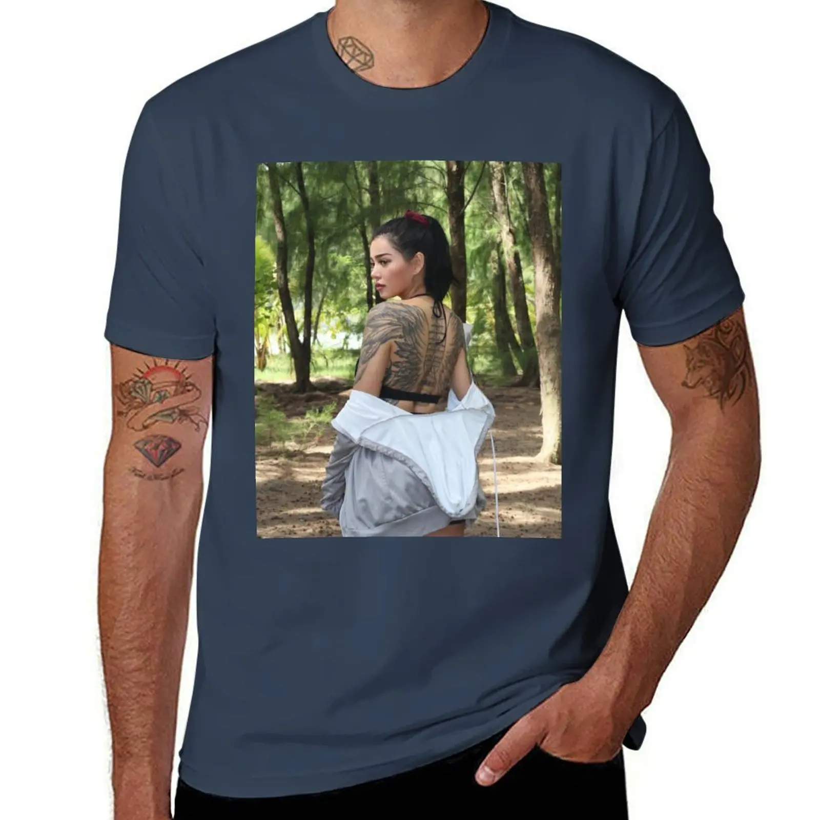 Beautiful Bella Poarch T-Shirt Urban Style Print T-Shirt
Beautiful Bella Poarch T-Shirt Urban Style Print T-Shirt