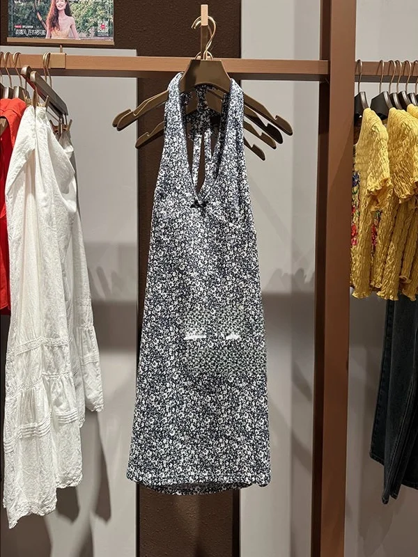 URCACHE Summer New Arrival Women's Dress Knot Neck Hanging Short Skirt Backless Design High Waist A-Line Dress
URCACHE Summer New Arrival Women's Dress Knot Neck Hanging Short Skirt Backless Design High Waist A-Line Dress