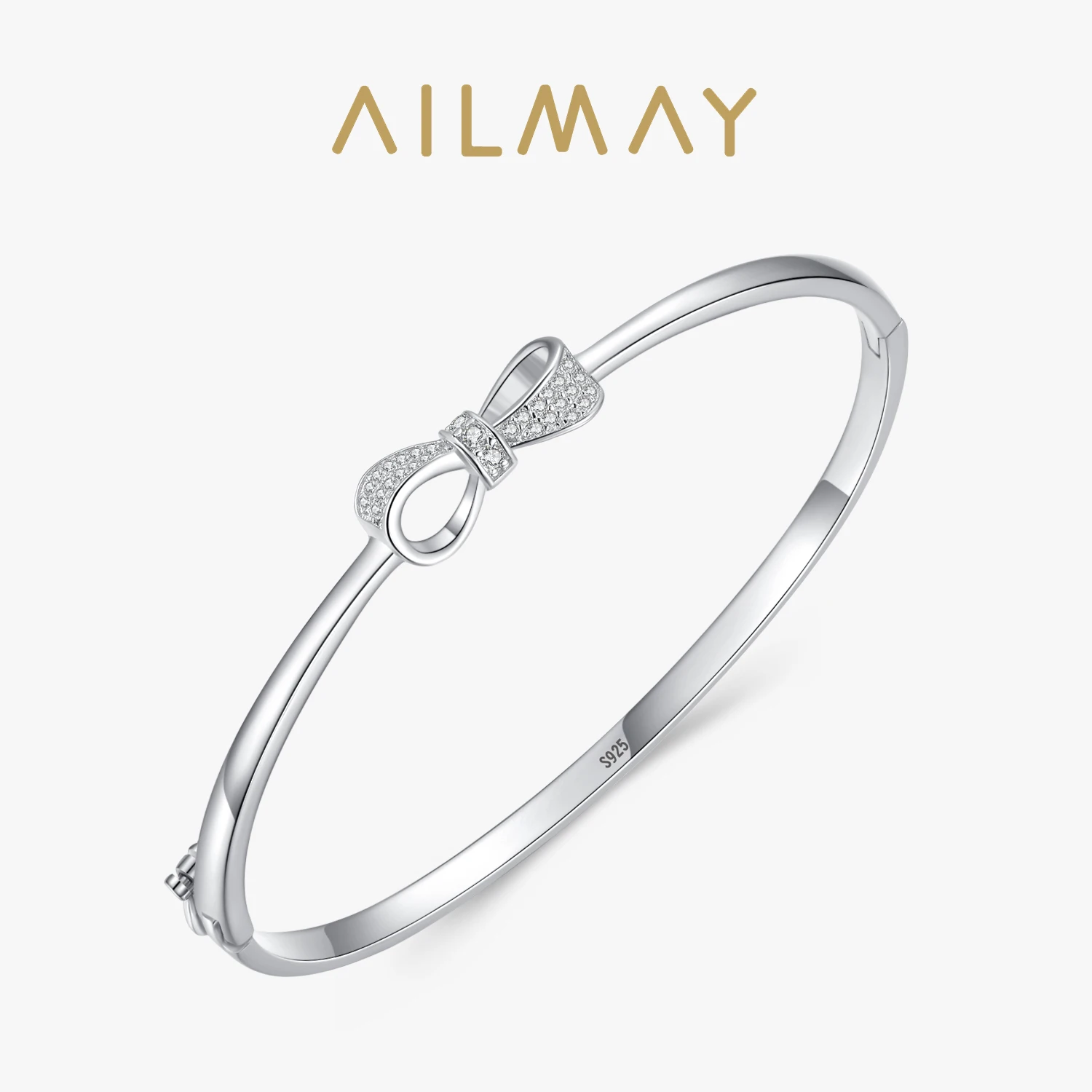 Ailmay 100% 925 пробы милые браслеты из серебра с бантом для женщин сверкающие прозрачные CZ милые изящные ювелирные изделия подарок для женщин и девочек
Ailmay 100% 925 пробы милые браслеты из серебра с бантом для женщин сверкающие прозрачные CZ милые изящные ювелирные изделия подарок для женщин и девочек