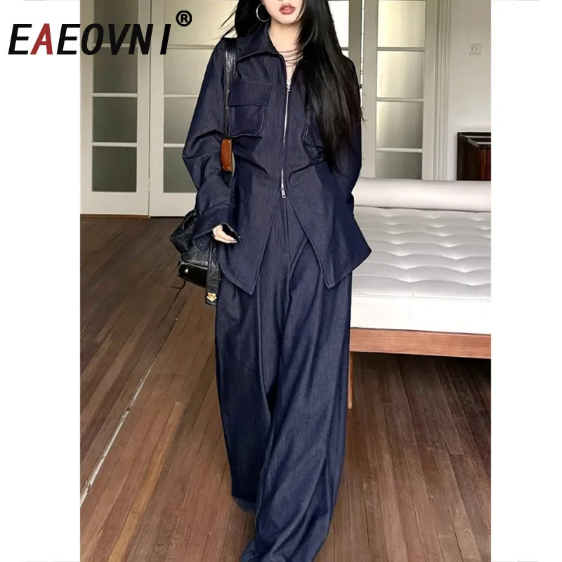 EAEOVNI Blue Denim Fashion Two Piece Set Women Zipper Design Coat + Wide Leg Long Pants Streetwear 2025 New Clothing
EAEOVNI Blue Denim Fashion Two Piece Set Women Zipper Design Coat + Wide Leg Long Pants Streetwear 2025 New Clothing