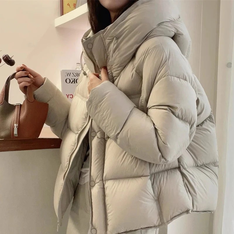 Hooded Women's Cotton Jacket Autumn Winter Fashion Solid Color Fluffy Thermal Cotton Coat Versatile Loose Female Overcoat Tops
Hooded Women's Cotton Jacket Autumn Winter Fashion Solid Color Fluffy Thermal Cotton Coat Versatile Loose Female Overcoat Tops