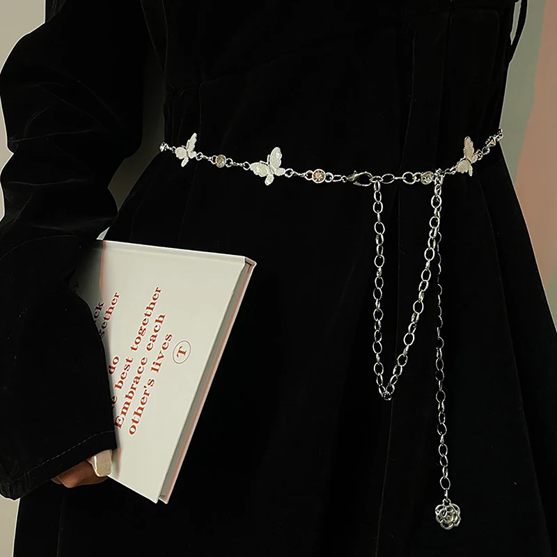 Женская поясная цепочка с простым бабочкой RVV; Тонкий пояс для платья с украшением бахромой
Женская поясная цепочка с простым бабочкой RVV; Тонкий пояс для платья с украшением бахромой