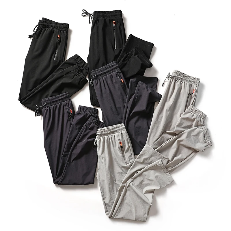 Cool Lightweight Casual Sports Pants for Men Spring Summer Breathable Comfortable Loose Fit Trousers for Daily Commuting
Cool Lightweight Casual Sports Pants for Men Spring Summer Breathable Comfortable Loose Fit Trousers for Daily Commuting