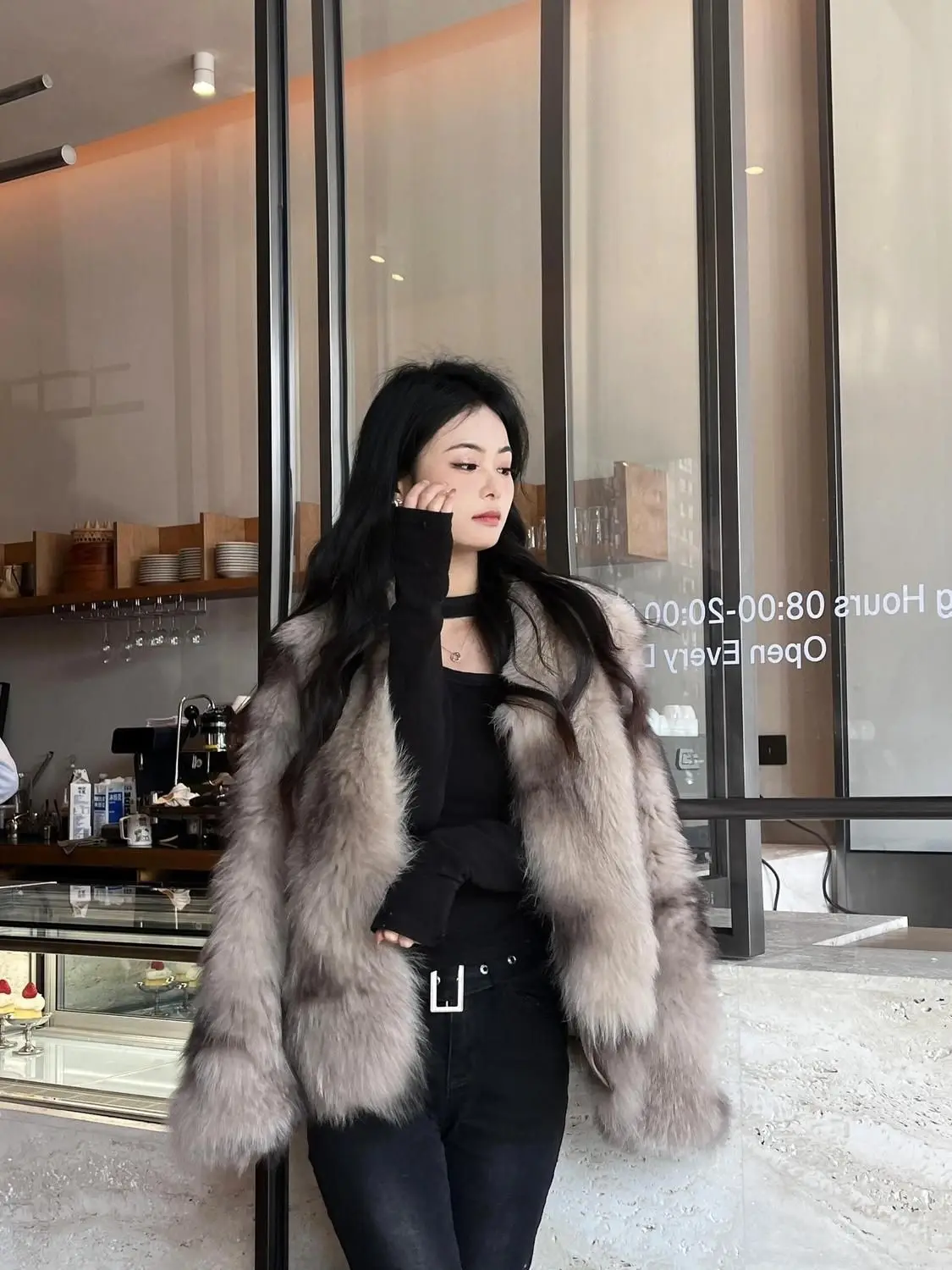 Женские винтажные пальто из искусственного меха, эластичные, для офиса, стройнящие, мягкие, регулируемые, удобные, смешанные, расклешенные, пушистые, шикарные, в стиле wild
Женские винтажные пальто из искусственного меха, эластичные, для офиса, стройнящие, мягкие, регулируемые, удобные, смешанные, расклешенные, пушистые, шикарные, в стиле wild