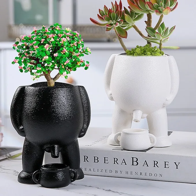 Pee Pot Spoof Fun Resin Outdoor Statue Pot Succulent Home Decoration Crafts Kawaii Accessories
Pee Pot Spoof Fun Resin Outdoor Statue Pot Succulent Home Decoration Crafts Kawaii Accessories