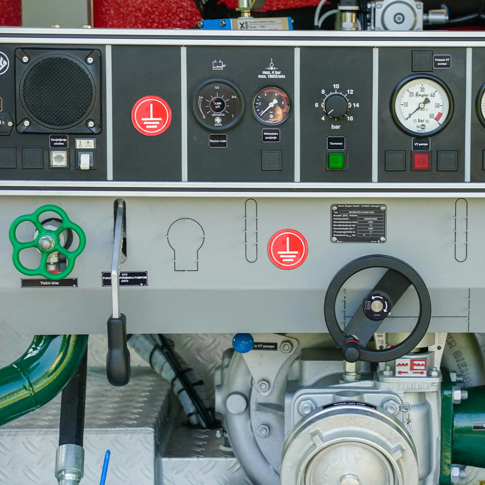 Grounding Safety Stickers Electrical Panel Labels Waterproof Round Warning Decals Equipment Ground Identification
Grounding Safety Stickers Electrical Panel Labels Waterproof Round Warning Decals Equipment Ground Identification